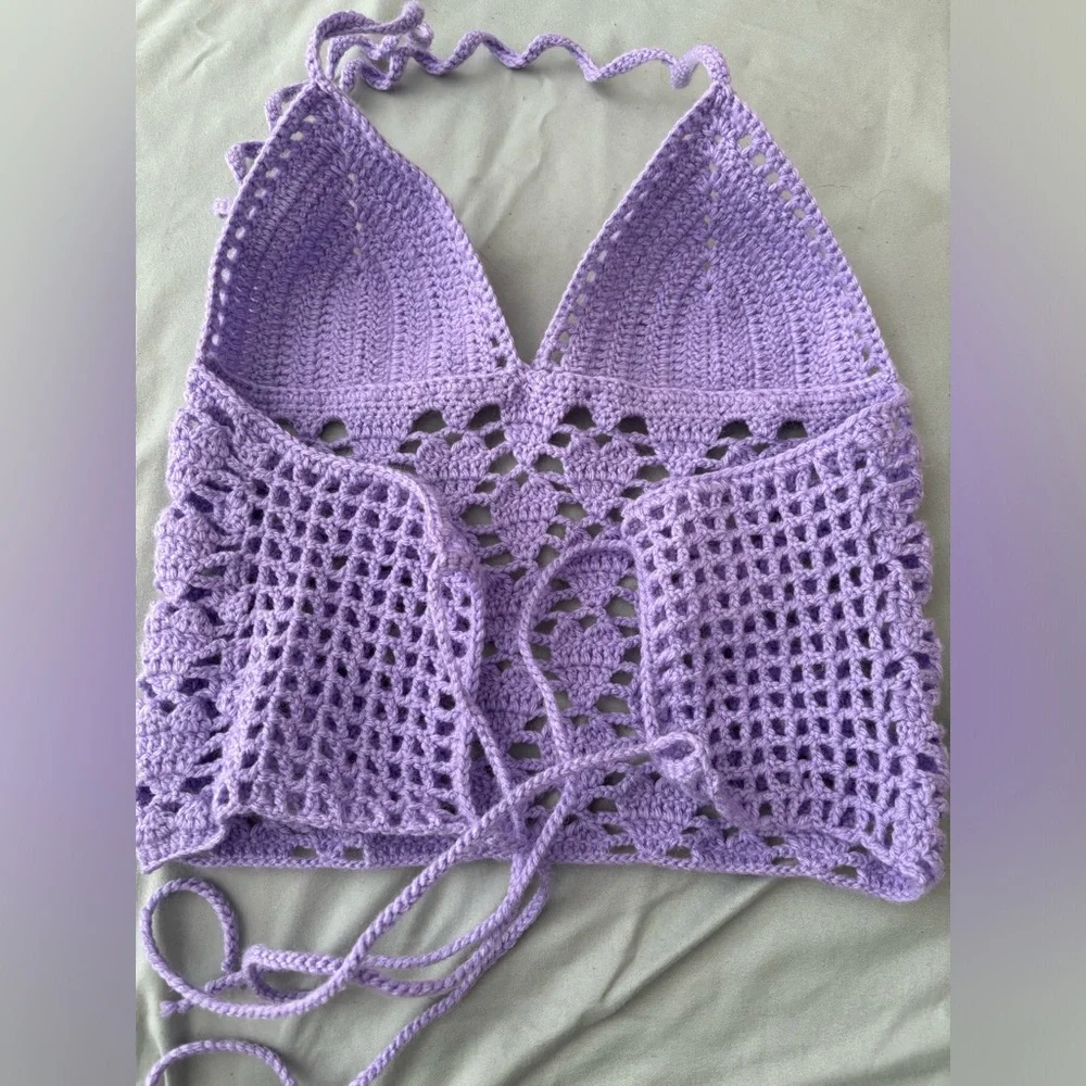 Handmade crochet heart 💜 halter neck top - Picture 6 of 8